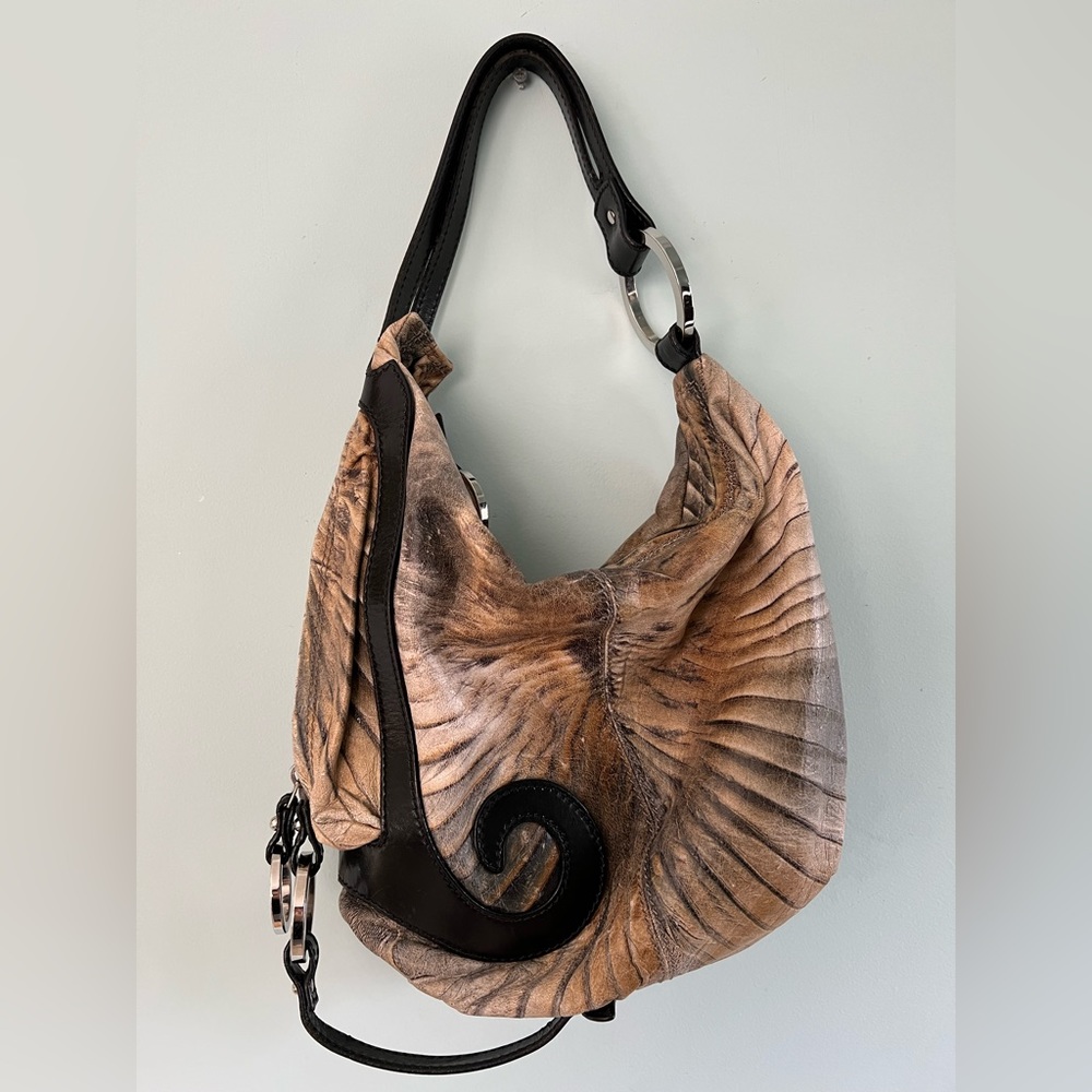 COPY - Fendi Authentic  leather bag excellent condition hobo style. Oyster bag
